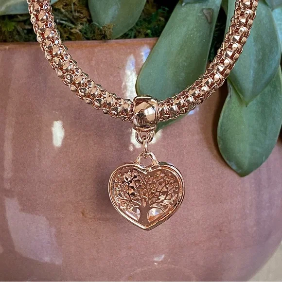 ❌SOLD❌ Pandora’s Box Tree Heart Charm Bracelets - Set of 3 with Jewelry Bag - Picture 4 of 8